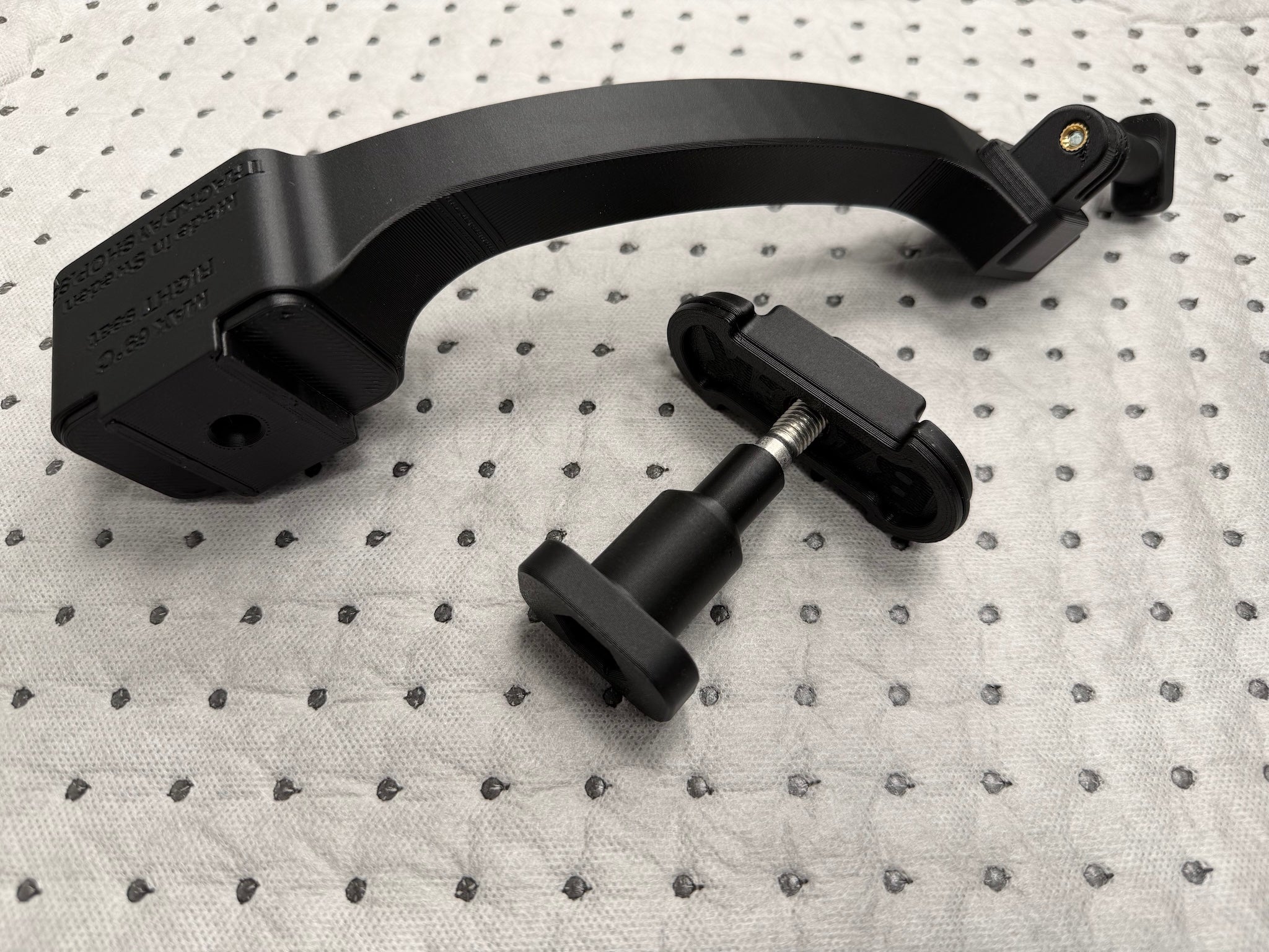 GoPro Mount for Recaro Pole Position - V3 - for Right Seat